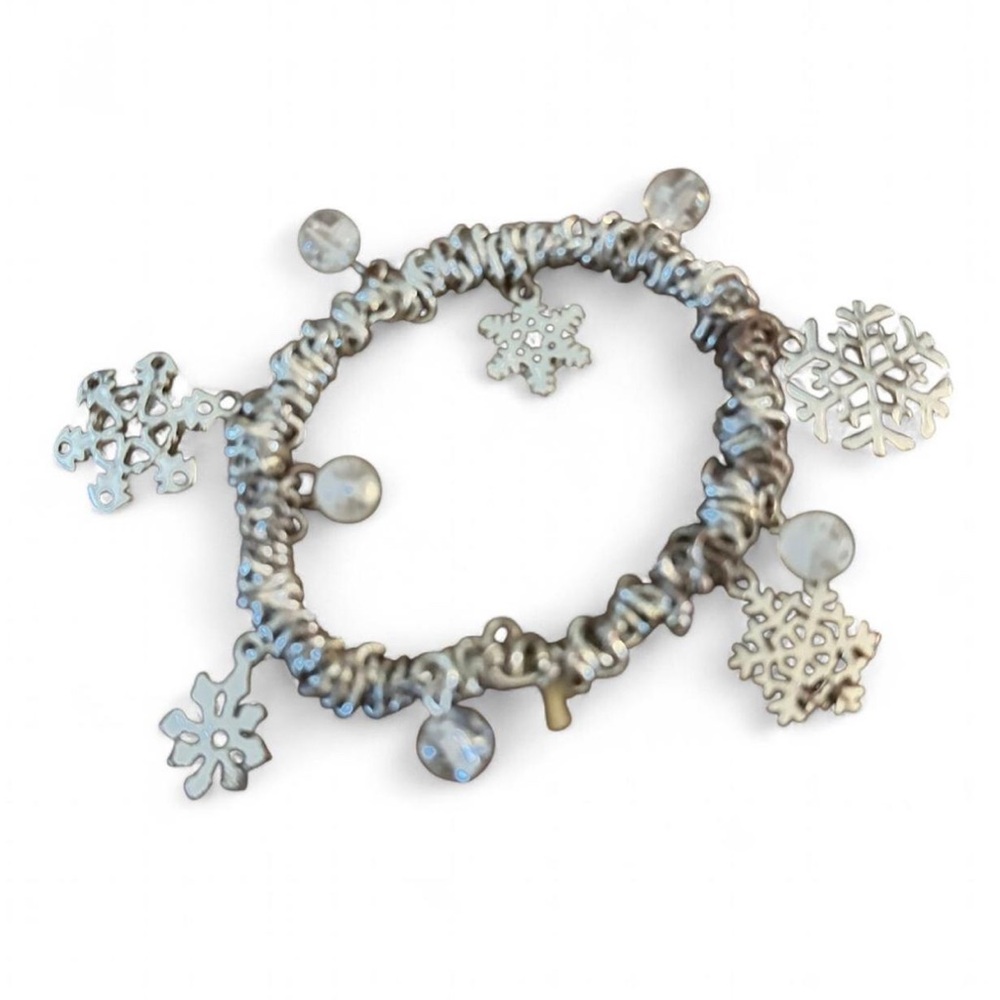 Vintage Silver-toned Snowflake Bracelet